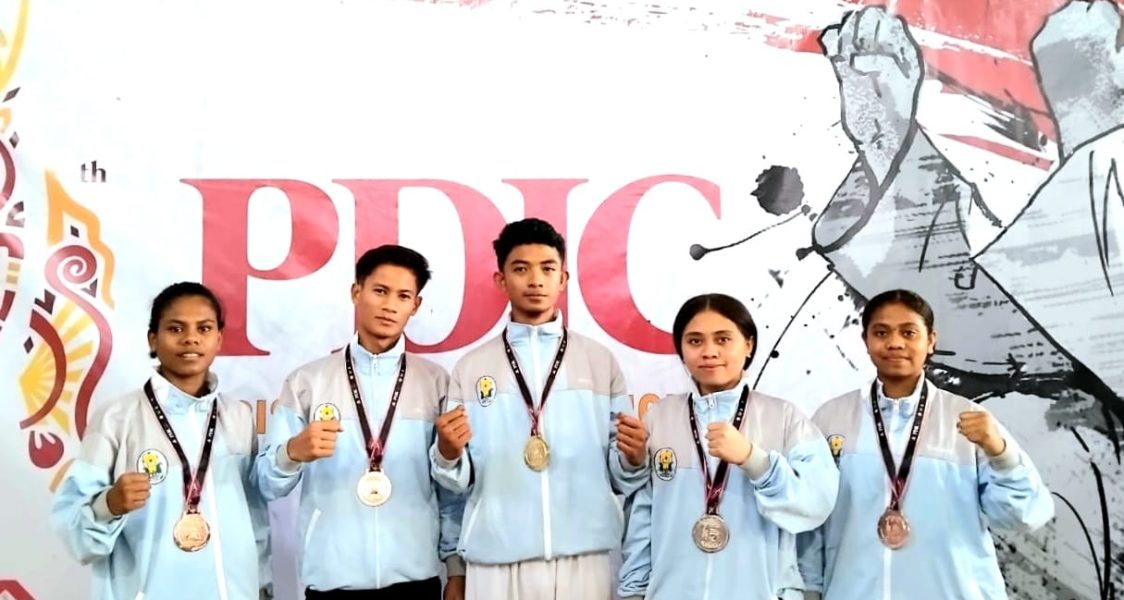 Foto Bersama ke-5 Atlet Asal TTU